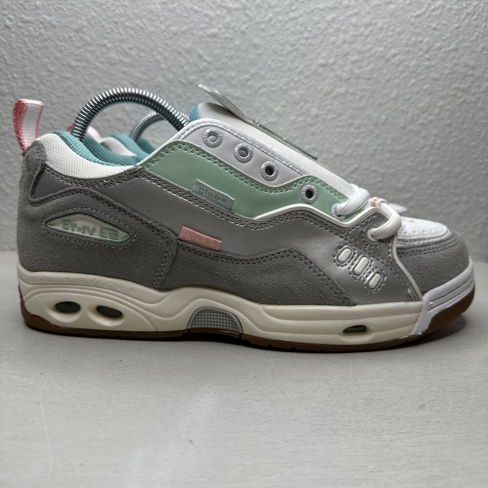 Globe CT-IV Classic Chet Thomas Chunky Skate Shoes Mint Gray White